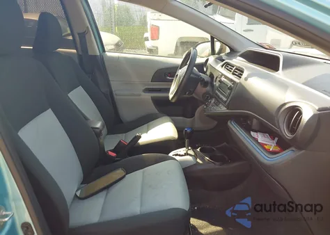 2013 Toyota Prius C Two из США, поврежденный, VIN JTDKDTB32D1045334